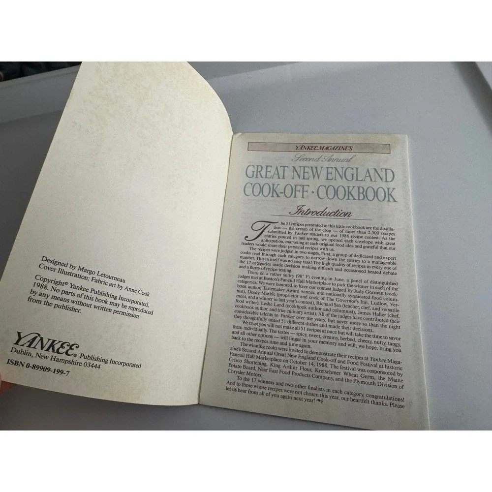 Yankee New England‎ Cook-Off Cookbook 1988 Booklet Recipes Ephemera